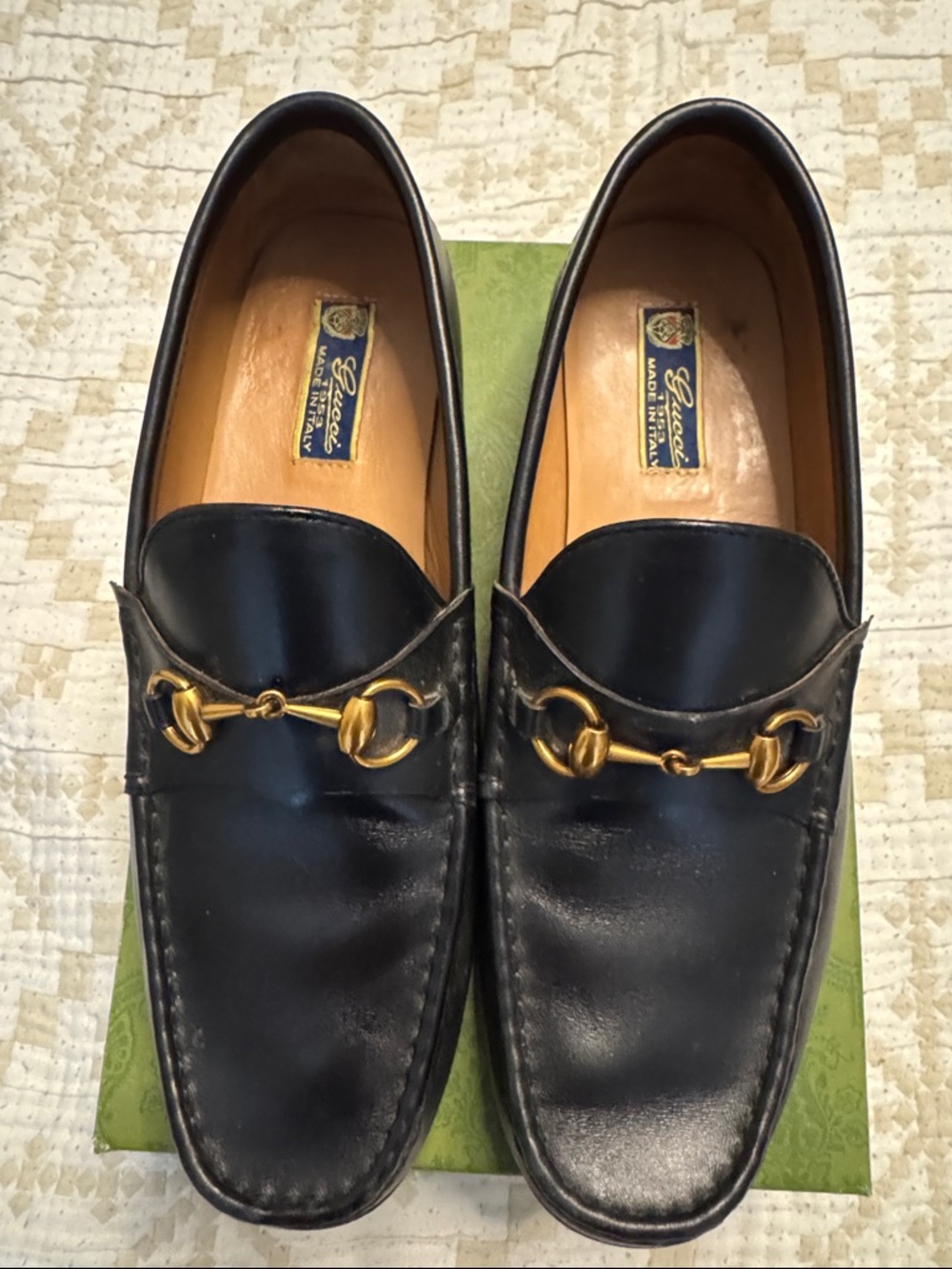 Gucci Black Leather Horsebit Slip-On Loafers